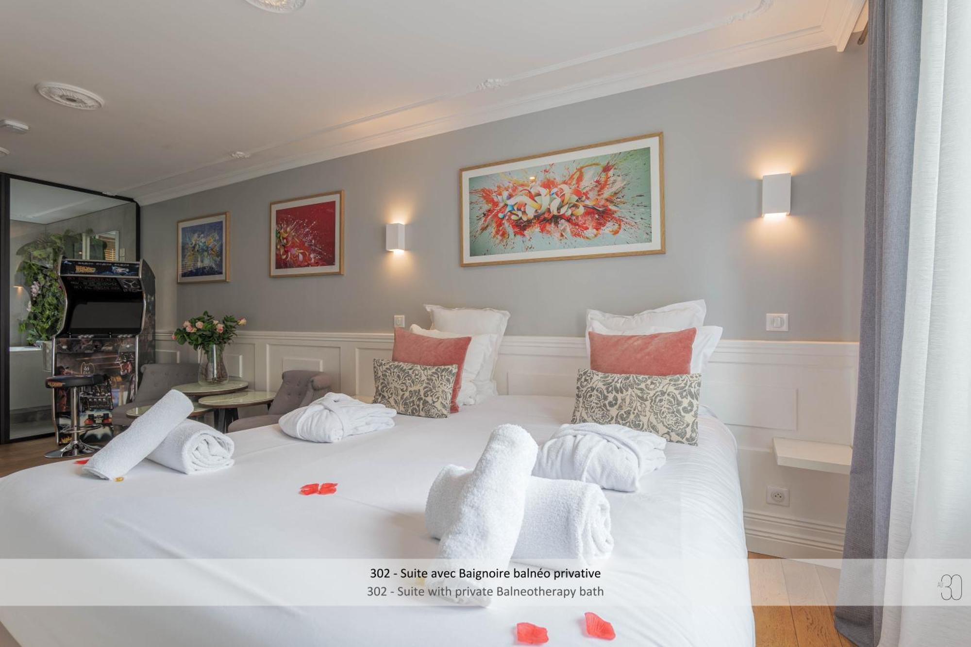 Au 30 Centre Grand Palais Aparthotel 4*